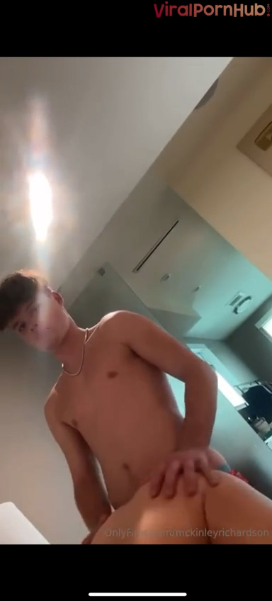 Mckinley Richardson with Jack Doherty Fucked orgasm on bed sextape Onlyfans