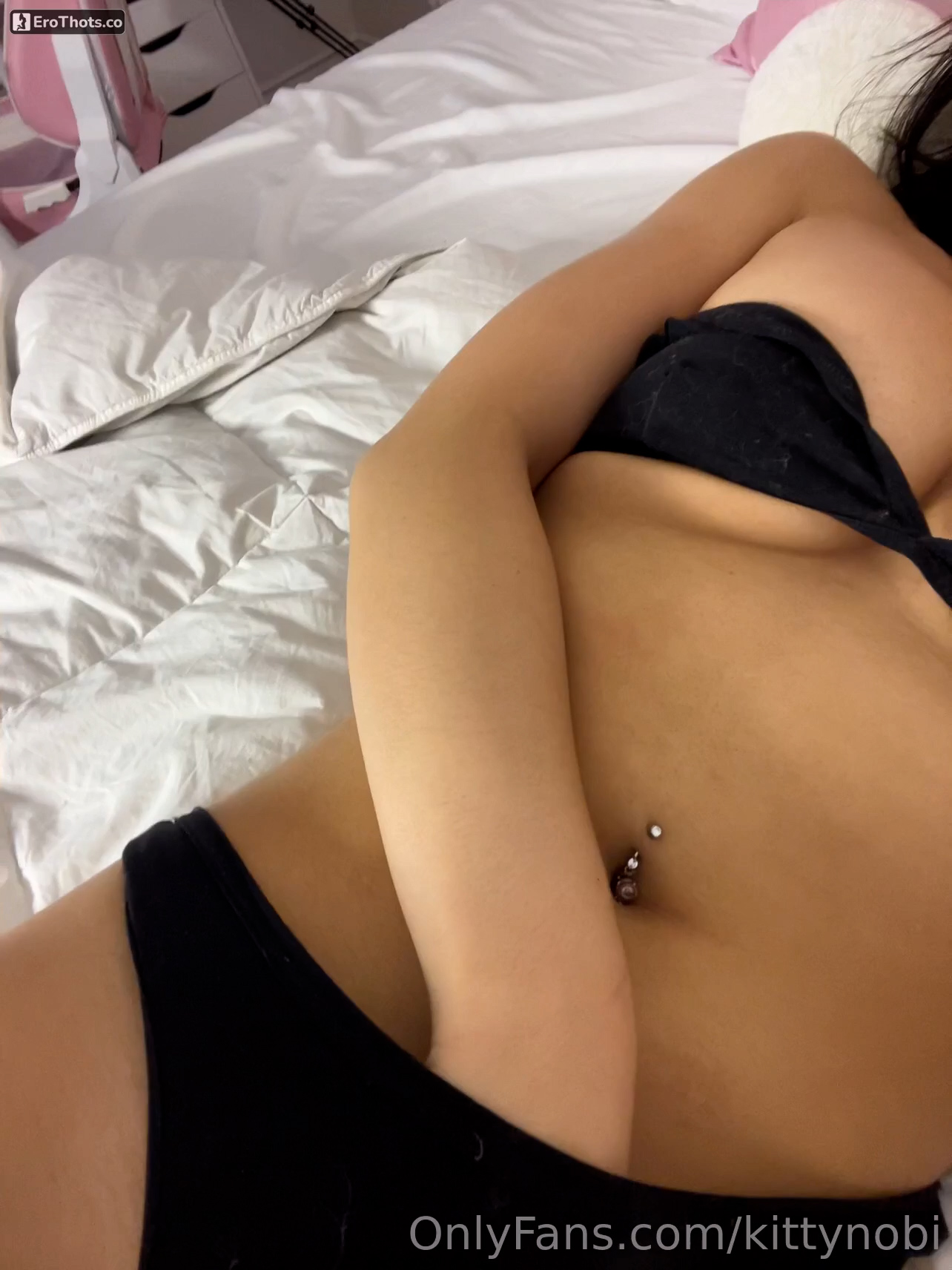 Tiffanobi Onlyfans video – Strip teasing on bed so hot