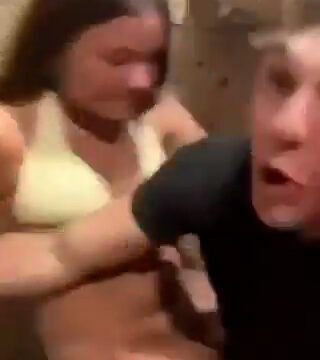 Journey Price Kansa Bar Girl video is Going Viral